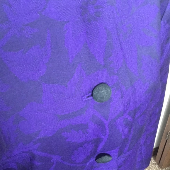 Pendleton women’s petite wool purple suit and skirt set​ - Picture 3 of 8